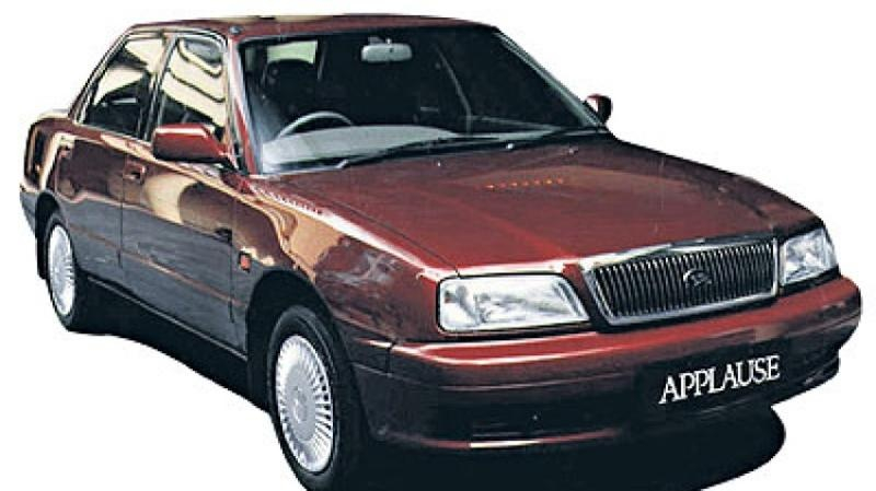 DAIHATSU Applause