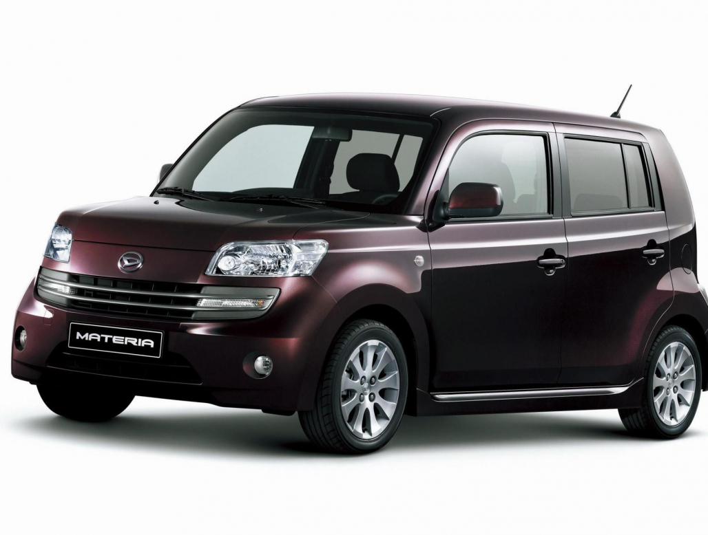 DAIHATSU Materia